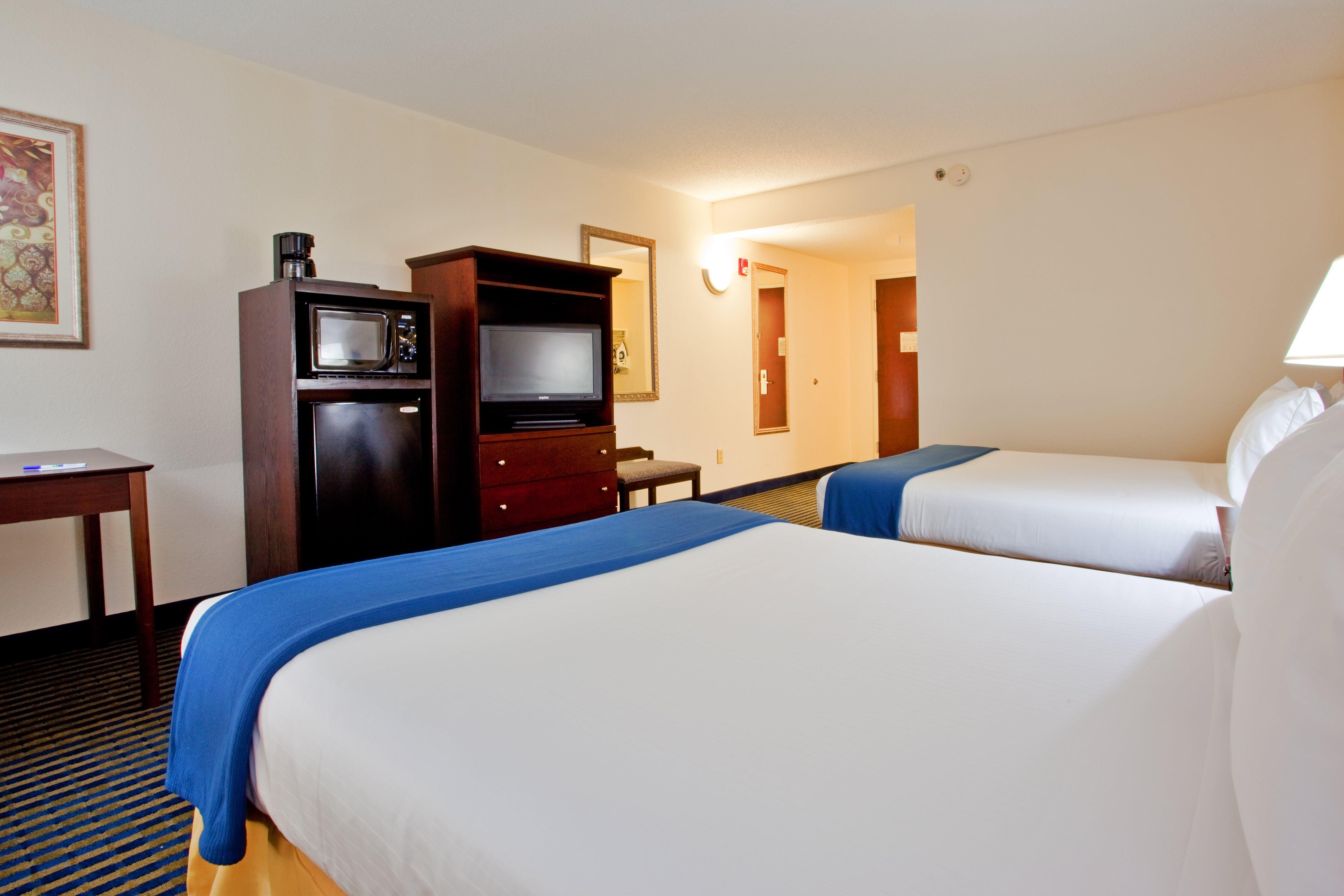 Express & By Ihg Hotel 2*