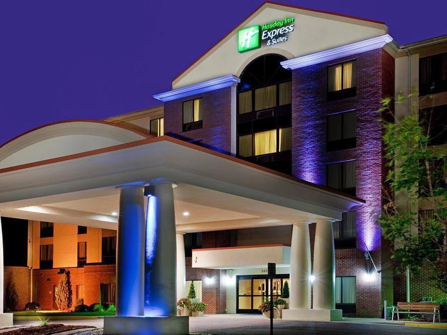 Express & By Ihg 2* Chesapeake